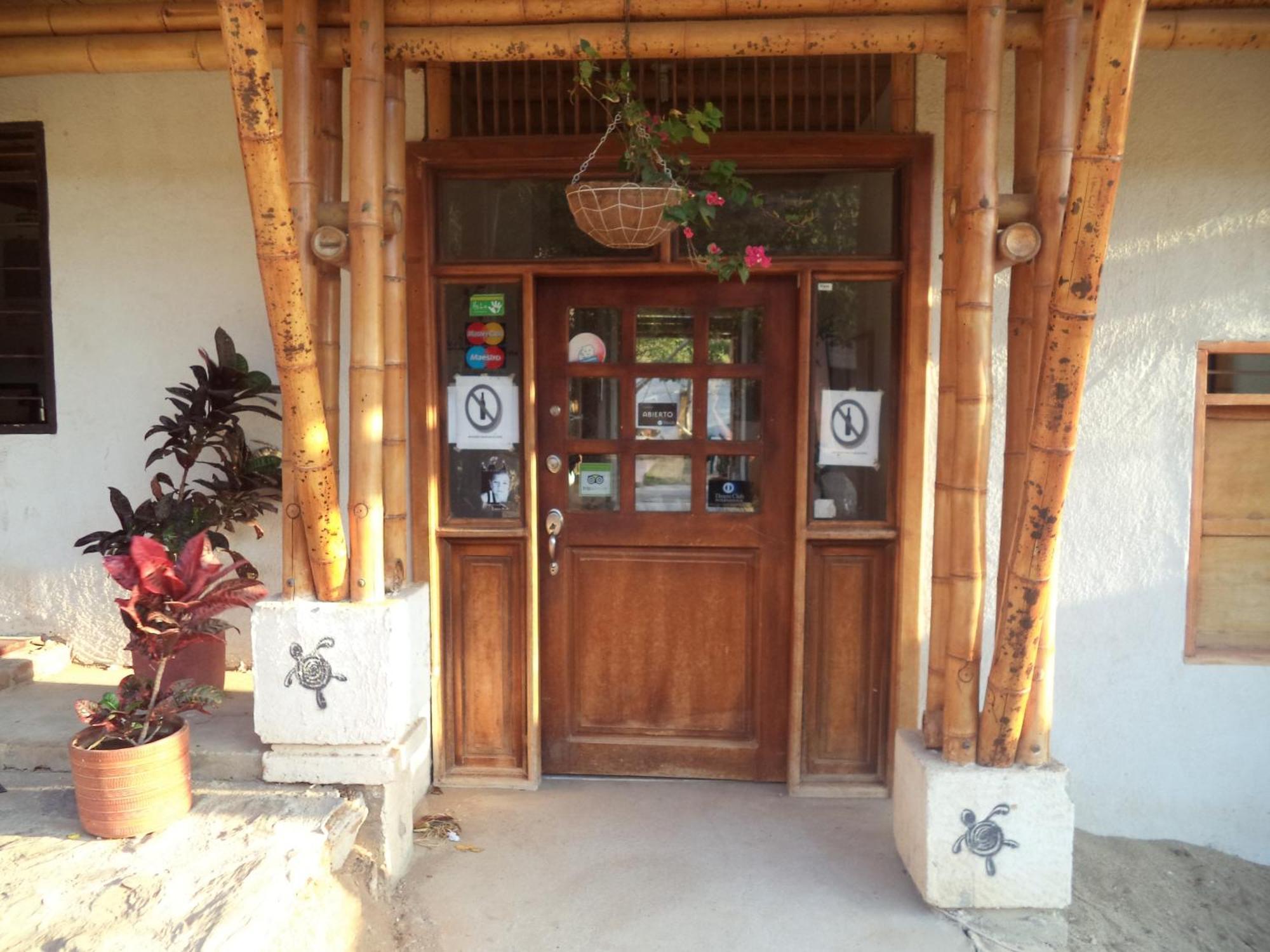 La Tortuga Hostel Taganga Ngoại thất bức ảnh